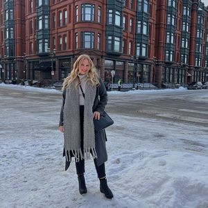 Meet your Posher, Sarah